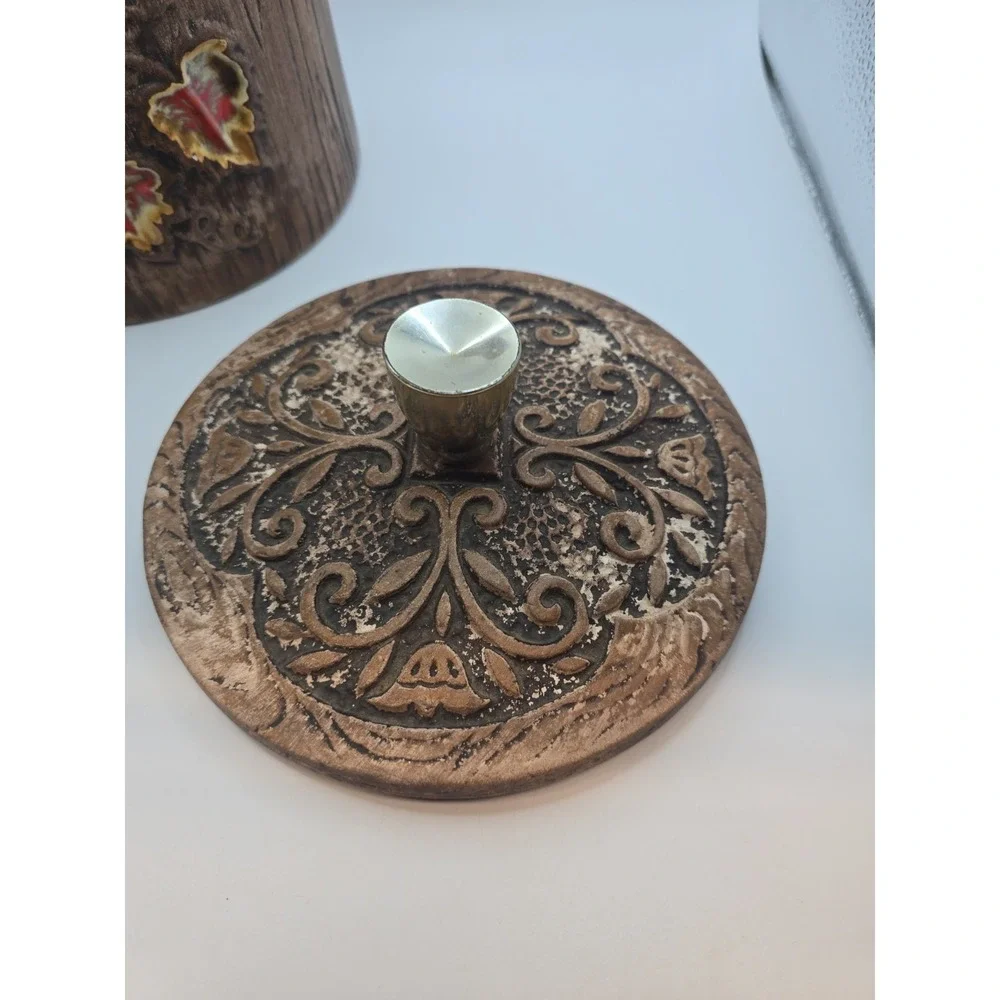 Vintage Cookie Jar with Apple Design